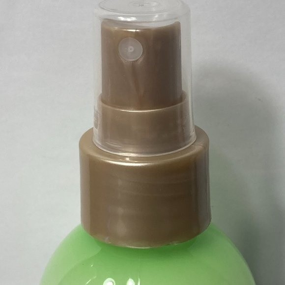 Garnier Whole Blends 5-in-1 Detangling Spray 4 Bottles 5 FL OZ DISCONTINUED - Picture 2 of 16